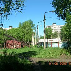 DSCN5149.JPG, зелёные джунгли в микрорайоне Вышка 2, город Пермь, 2005-2006 год